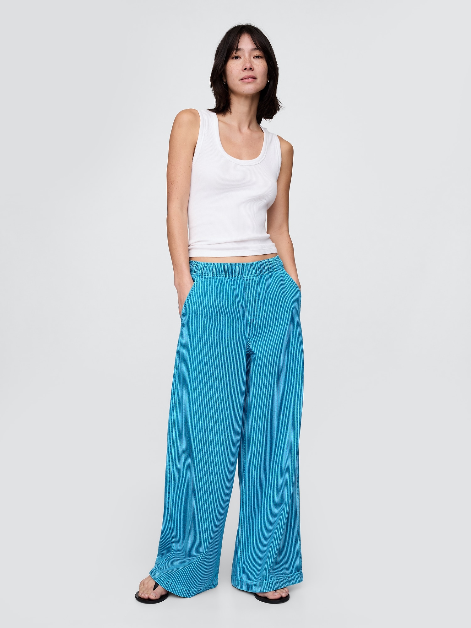 Mid Rise UltraSoft Easy Baggy Jeans